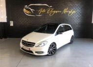 MERCEDES-BENZ Clase B 200 CDI AMG Line 5p.