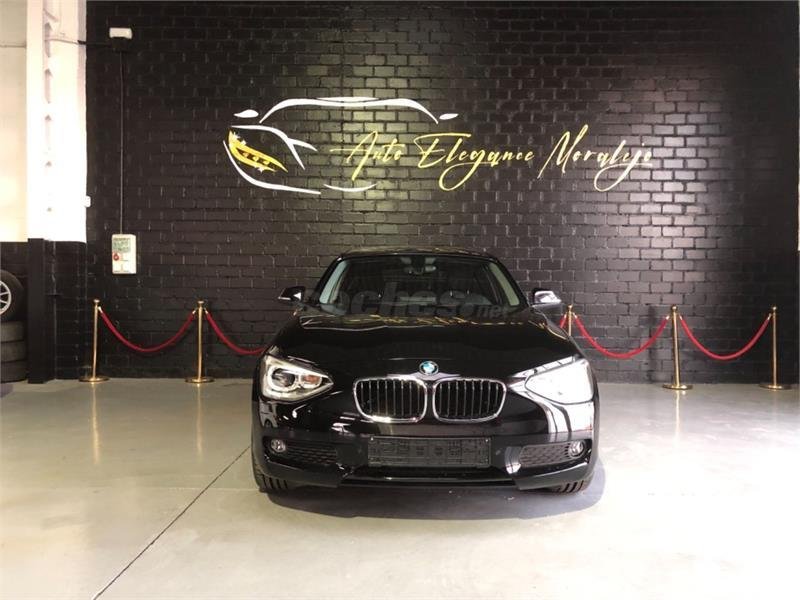 BMW SERIE 1 118d Essential Edition