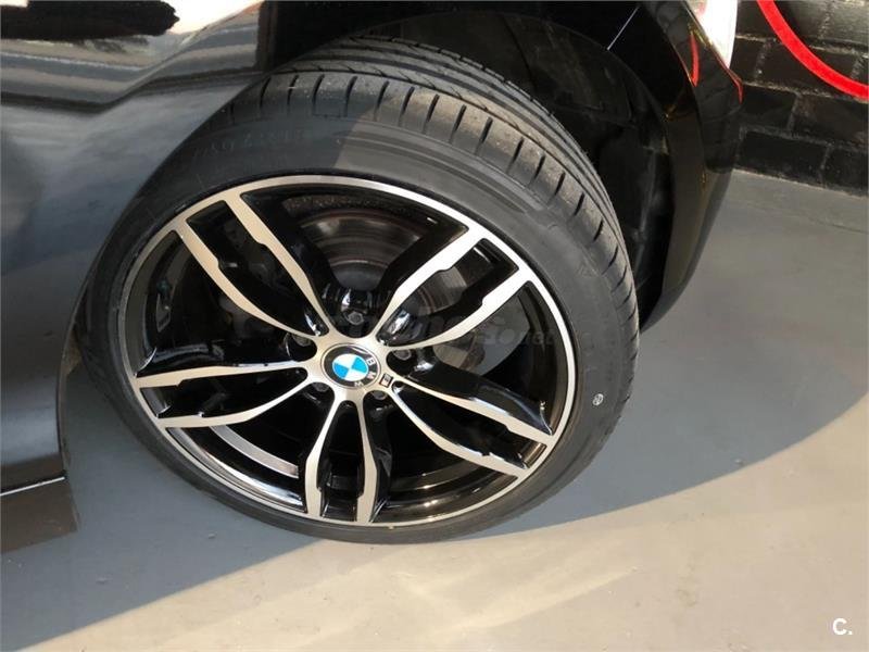 BMW SERIE 1 118d Essential Edition