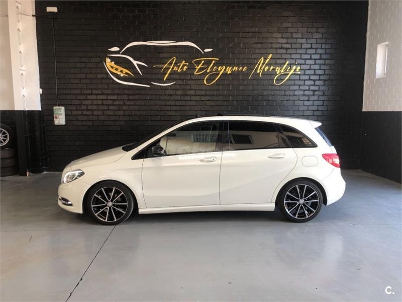 MERCEDES-BENZ Clase B 200 CDI AMG Line 5p.