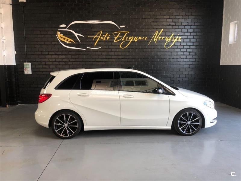 MERCEDES-BENZ Clase B 200 CDI AMG Line 5p.