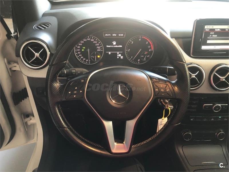 MERCEDES-BENZ Clase B 200 CDI AMG Line 5p.