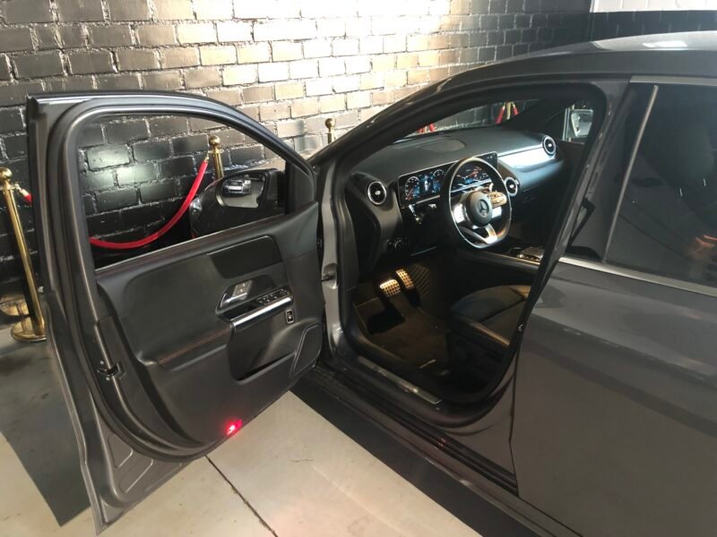 MERCEDES-BENZ Clase B B180 AMG line