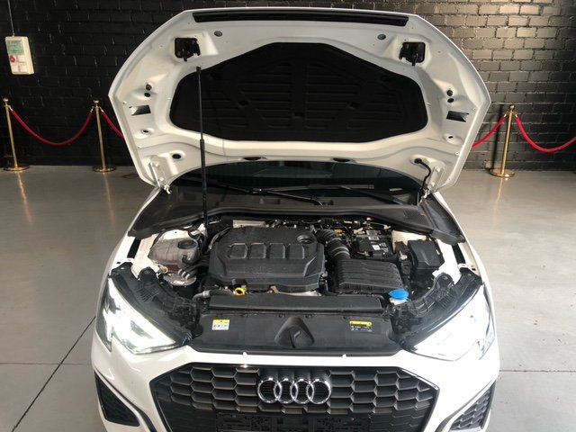 AUDI A3 sedan 2.0 35kw tdi