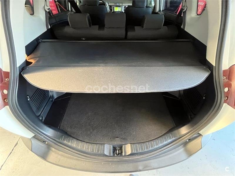 TOYOTA Rav4 150D AWD Advance 5p.