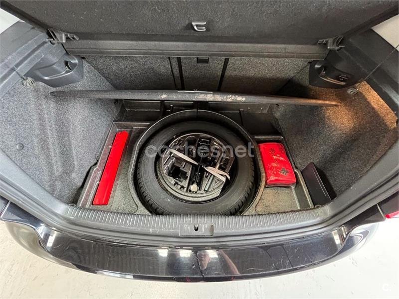 VOLKSWAGEN Golf VI 1.6 TDI 105cv BlueMotion 5p.