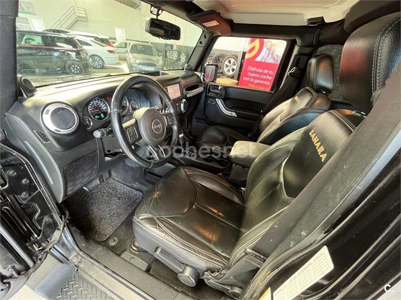 JEEP Wrangler Unlimited 2.8 CRD Sahara Auto 4p.