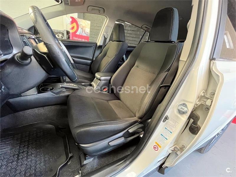 TOYOTA Rav4 150D AWD Advance 5p.