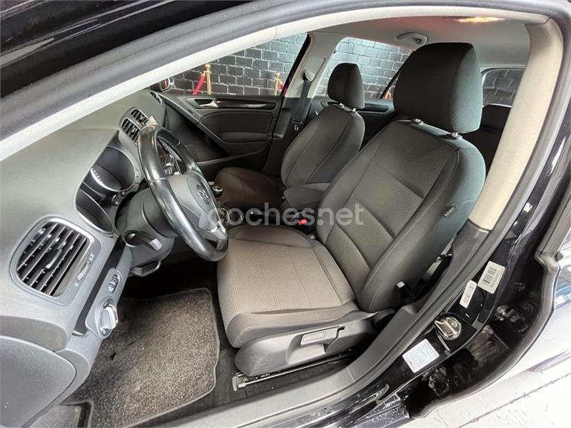 VOLKSWAGEN Golf VI 1.6 TDI 105cv BlueMotion 5p.