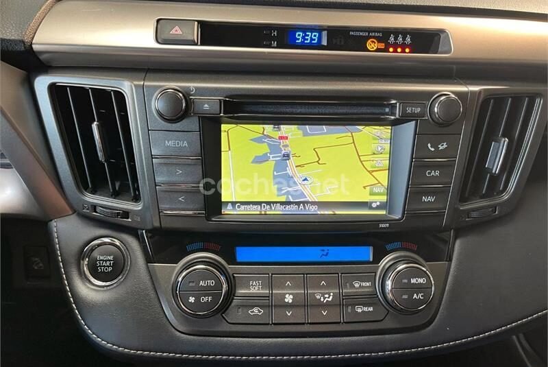 TOYOTA Rav4 150D AWD Advance 5p.