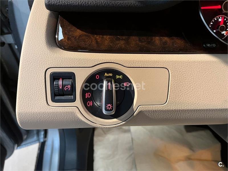 VOLKSWAGEN CC 2.0 TDI 140cv DSG BluemotionTechnology 4p.