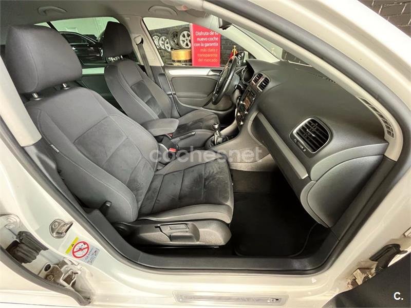 VOLKSWAGEN Golf 1.6 TDI 105cv BlueMotion 5p.