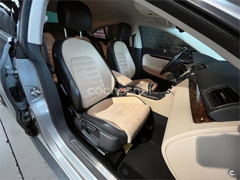 VOLKSWAGEN CC 2.0 TDI 140cv DSG BluemotionTechnology 4p.