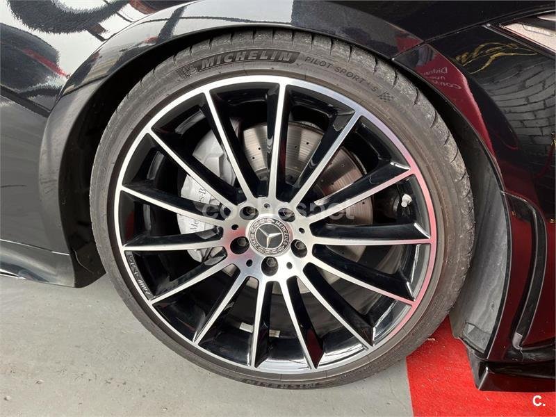 MERCEDES-BENZ CLS 300 d