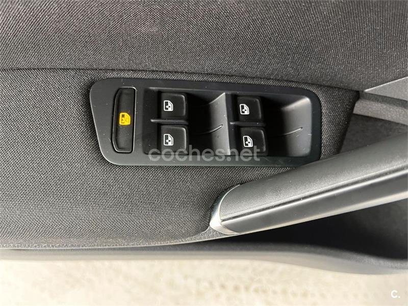 VOLKSWAGEN Golf Advance 1.6 TDI 110CV BMT