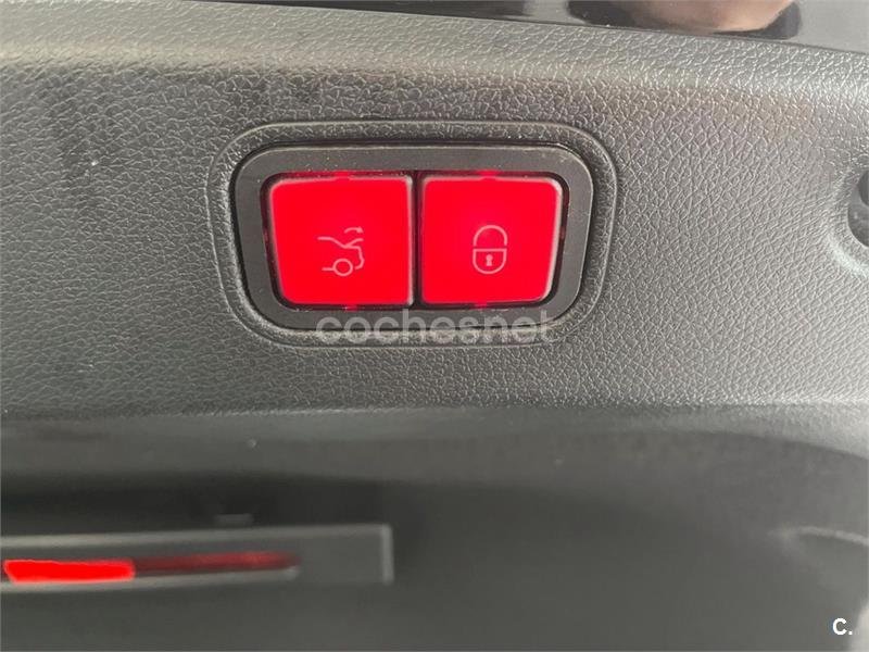 MERCEDES-BENZ CLS 300 d