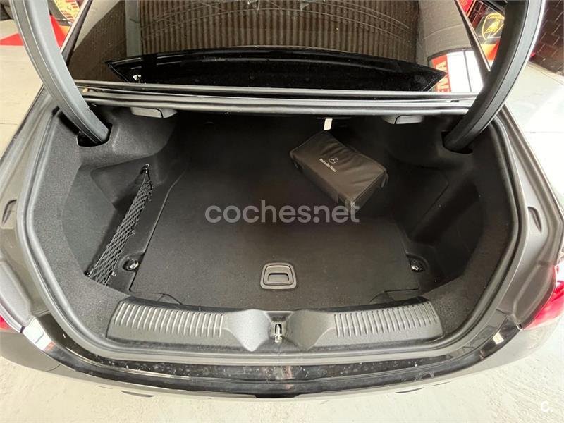 MERCEDES-BENZ CLS 300 d