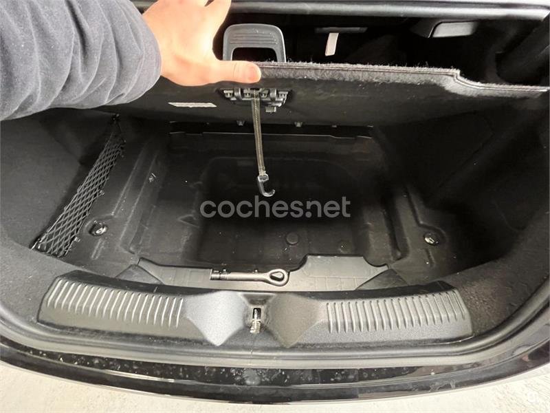 MERCEDES-BENZ CLS 300 d