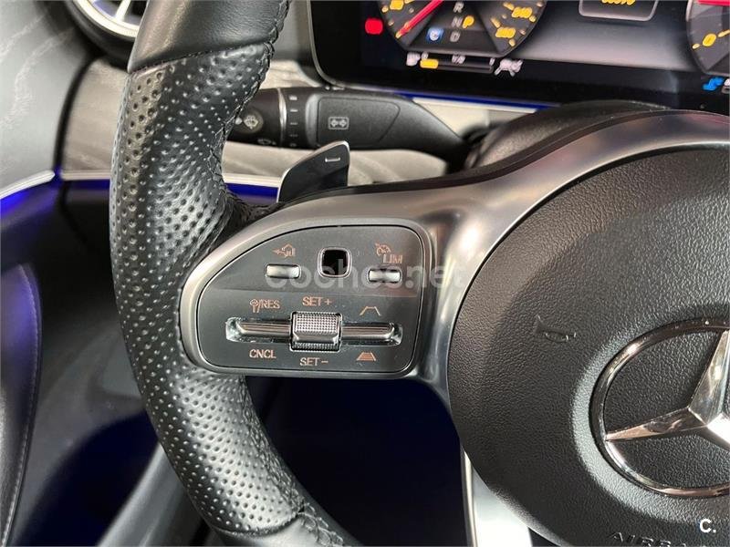 MERCEDES-BENZ CLS 300 d