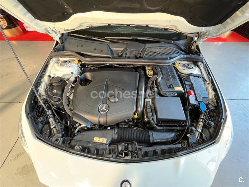 MERCEDES-BENZ Clase CLA 200 CDI AMG Line